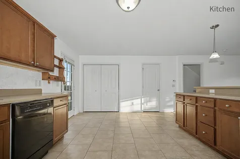 1820 Glenbridge Road Bloomington IL 61704
