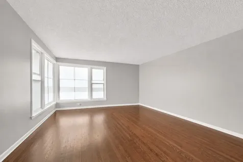 10320 Laramie Avenue Oak Lawn IL 60453