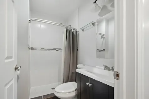 17 Crestview Terrace Buffalo Grove IL 60089