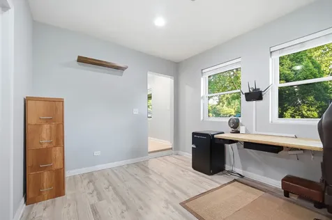 17 Crestview Terrace Buffalo Grove IL 60089