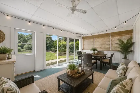 482 Royal Oaks Drive Wood Dale IL 60191