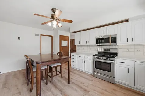482 Royal Oaks Drive Wood Dale IL 60191