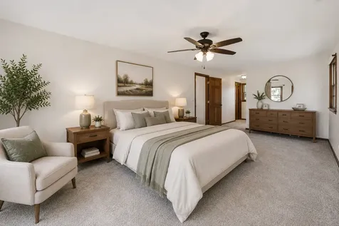 482 Royal Oaks Drive Wood Dale IL 60191
