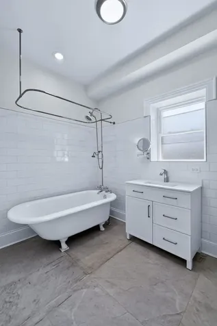 4541 South Forrestville Avenue Chicago IL 60653