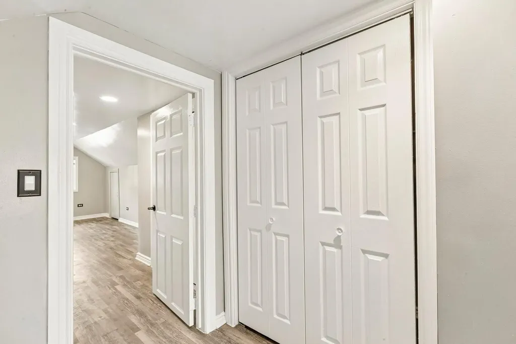4163 Eberly Avenue Brookfield IL 60513