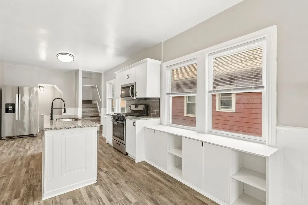 4163 Eberly Avenue Brookfield IL 60513