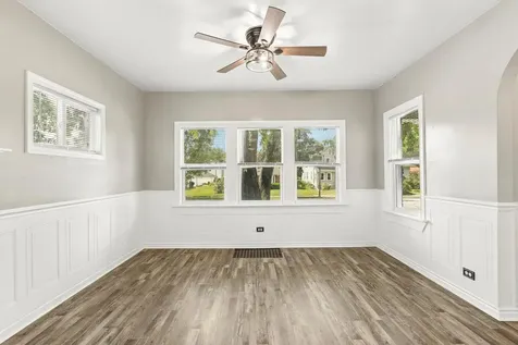 4163 East Eberly Avenue Brookfield IL 60513