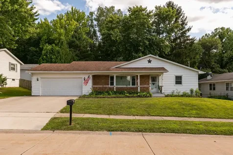 630 84TH Avenue Rock Island IL 61201
