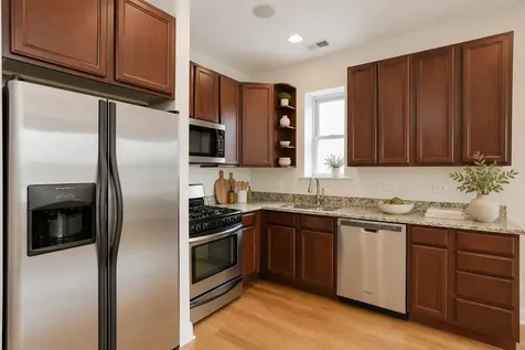 6150 North Ravenswood Avenue Chicago IL 60660
