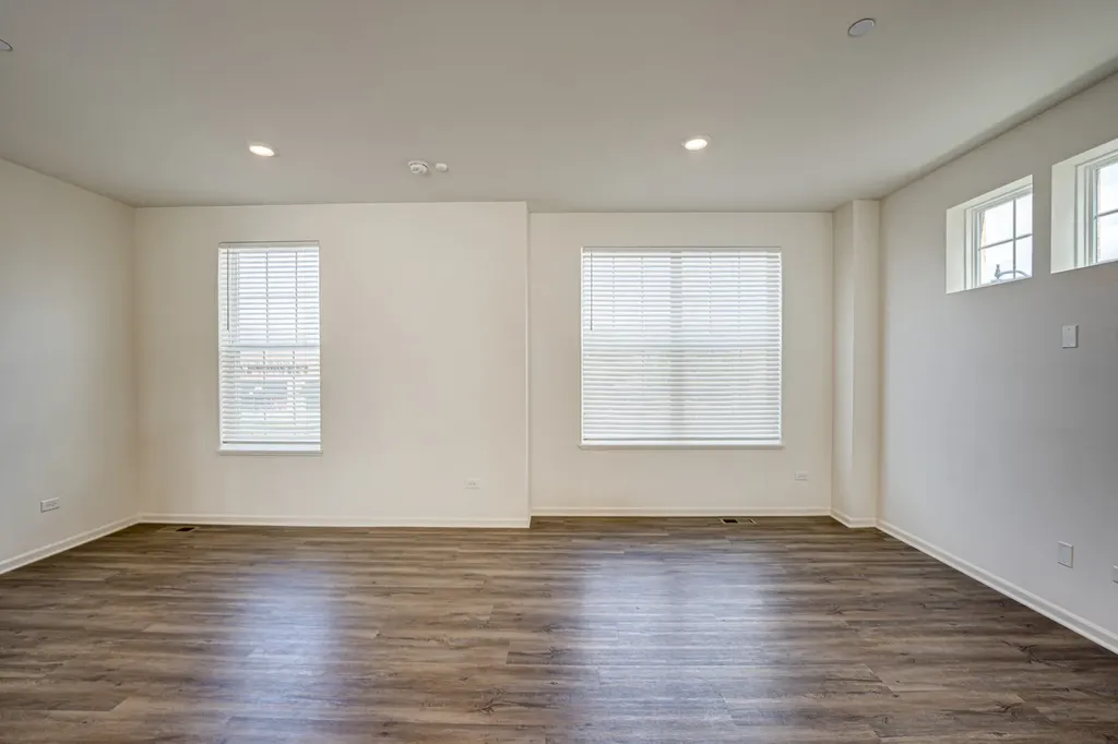 2939 Showplace Drive Naperville IL 60564