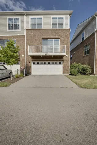 2939 Showplace Drive Naperville IL 60564