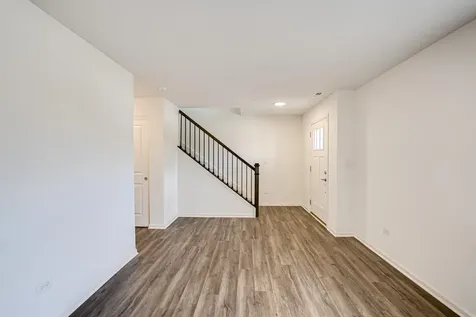 2939 Showplace Drive Naperville IL 60564