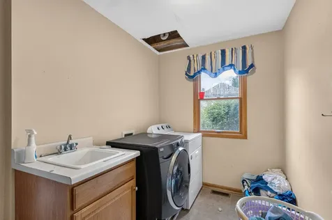 12735 Vestas Place Belvidere IL 61008