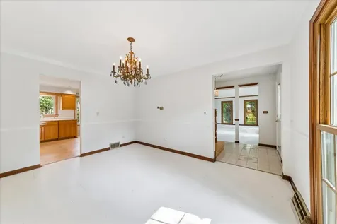 5641 Deerpath Lane Downers Grove IL 60516