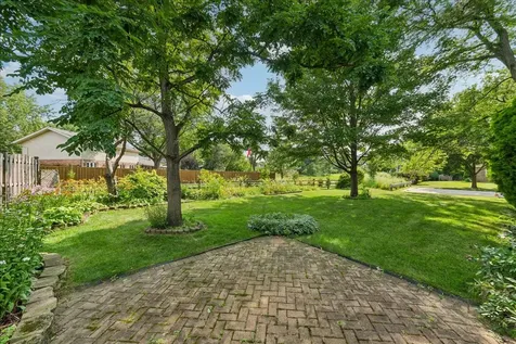 5641 Deerpath Lane Downers Grove IL 60516