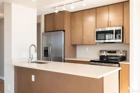 345 West Fullerton Parkway Chicago IL 60614