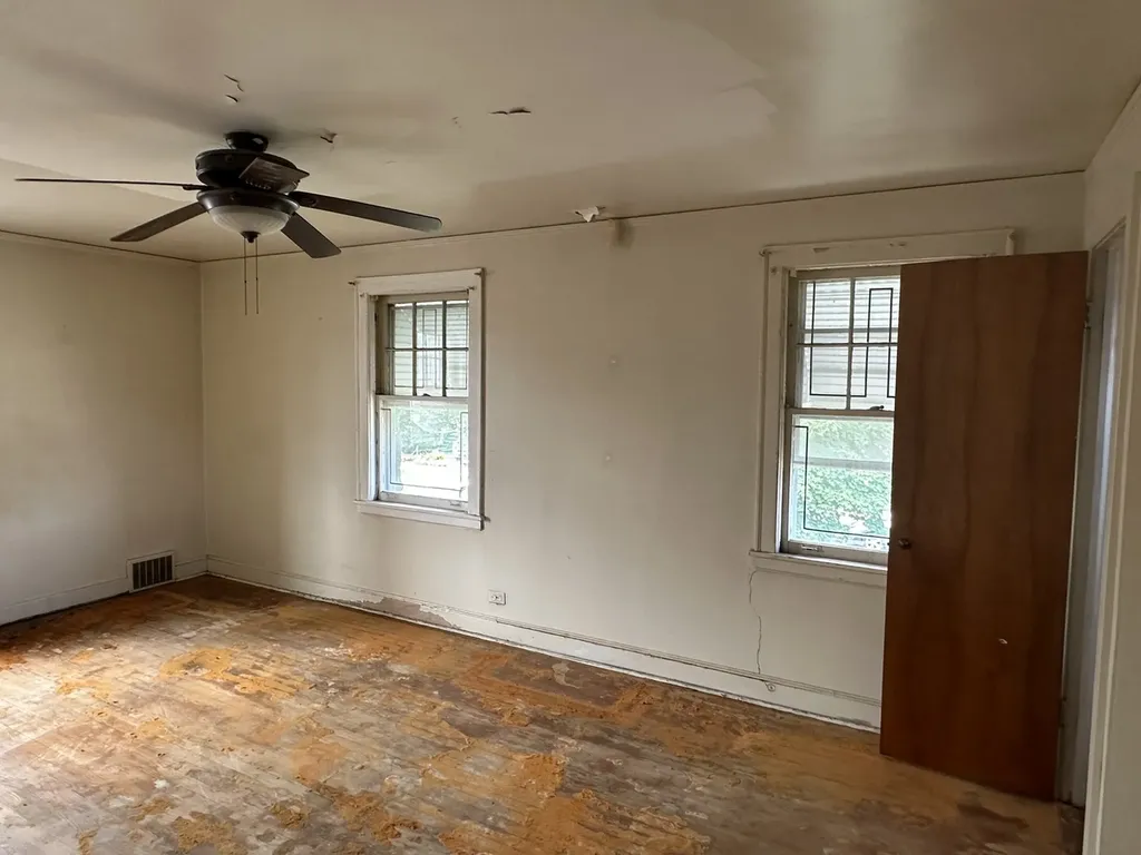 8433 South Wolcott Avenue Chicago IL 60620