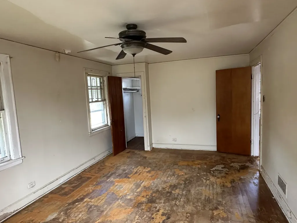8433 South Wolcott Avenue Chicago IL 60620