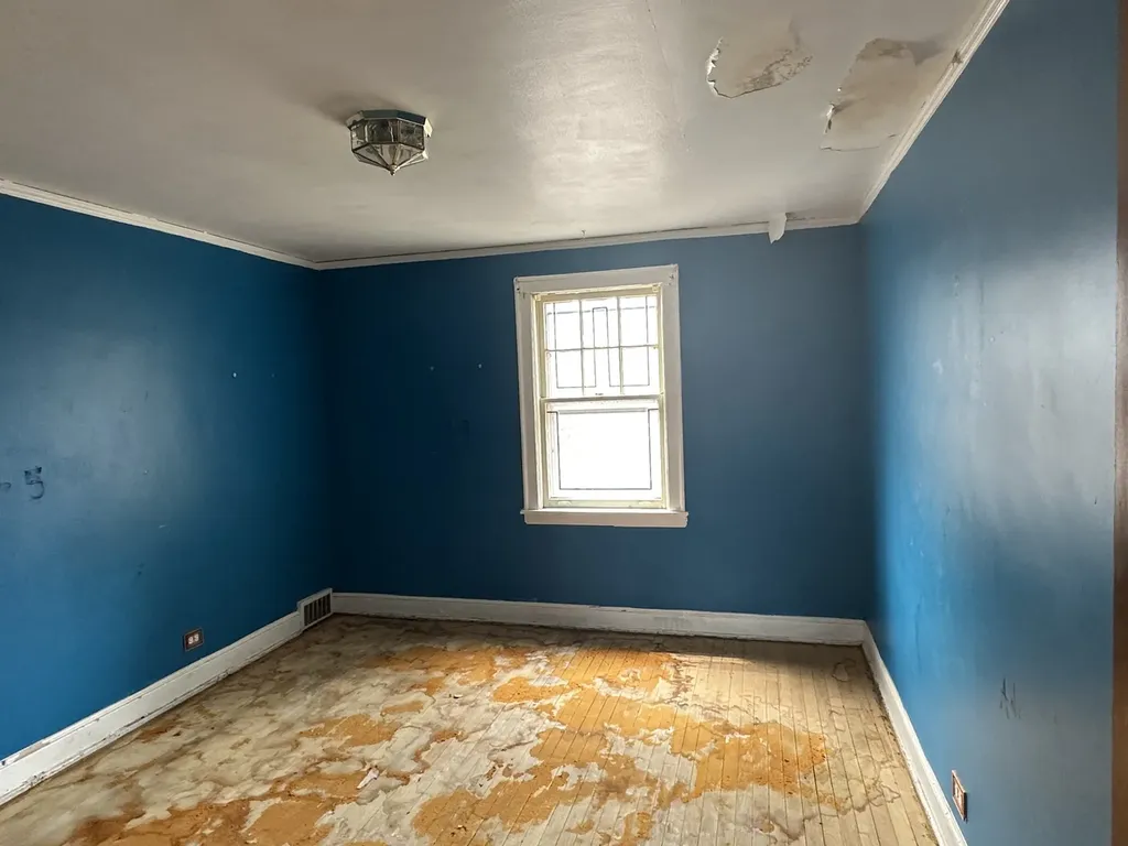 8433 South Wolcott Avenue Chicago IL 60620