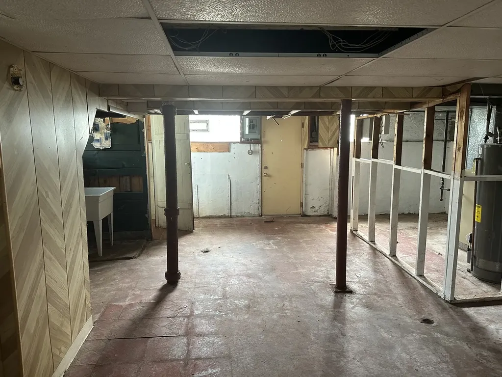 8433 South Wolcott Avenue Chicago IL 60620