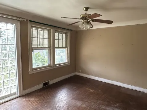 8433 South Wolcott Avenue Chicago IL 60620