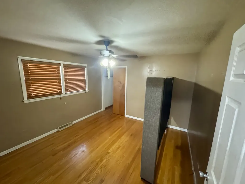 3747 East 112th Street Chicago IL 60617