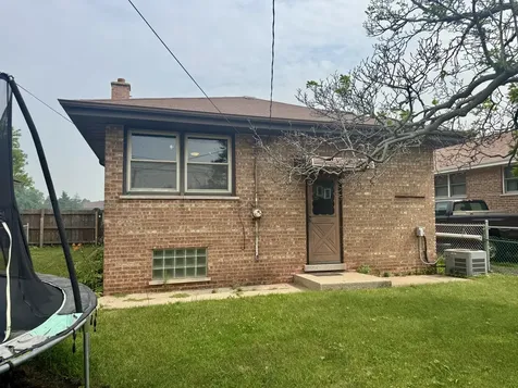 3747 East 112th Street Chicago IL 60617