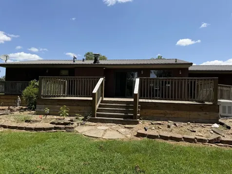 8 Lakedale Drive Salem IL 62881