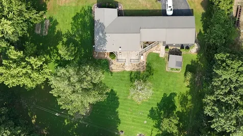 8 Lakedale Drive Salem IL 62881