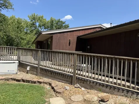8 Lakedale Drive Salem IL 62881