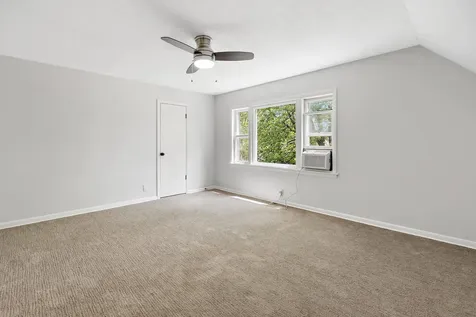 6844 North Ottawa Avenue Chicago IL 60631