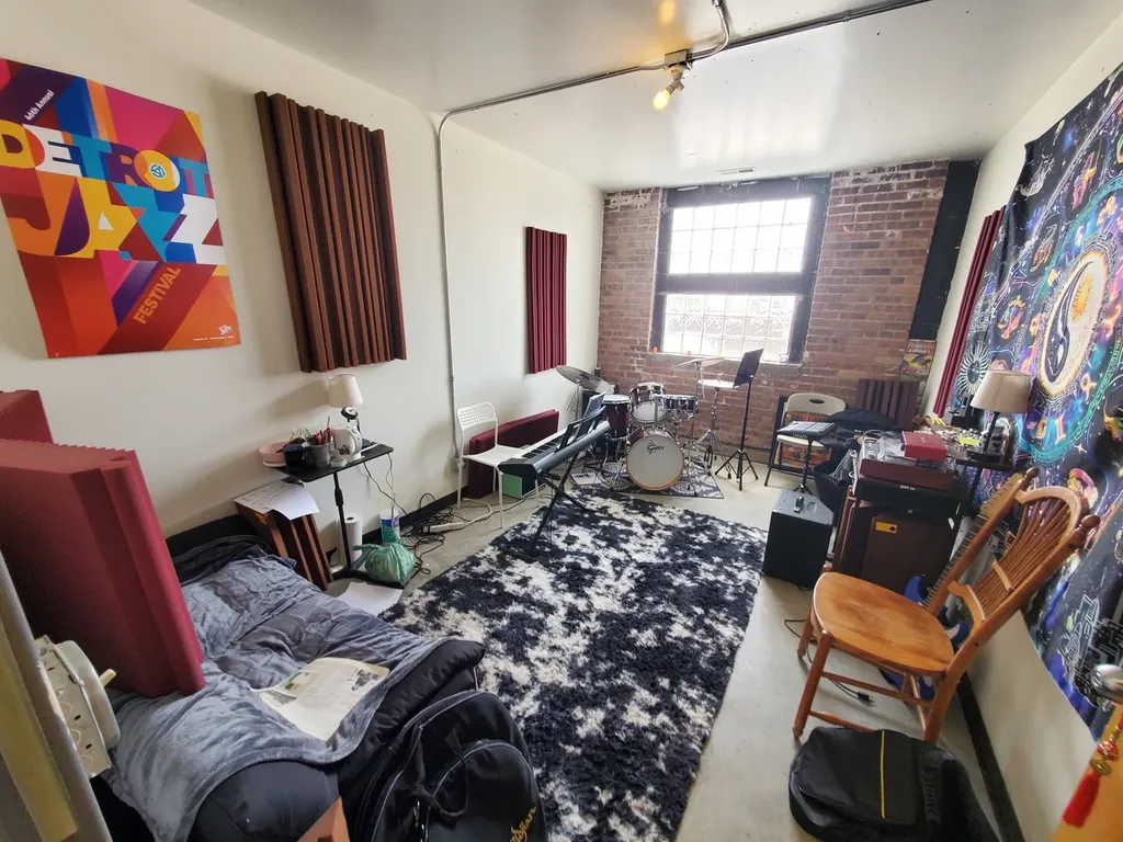 2217 West Ferdinand Street Chicago IL 60642