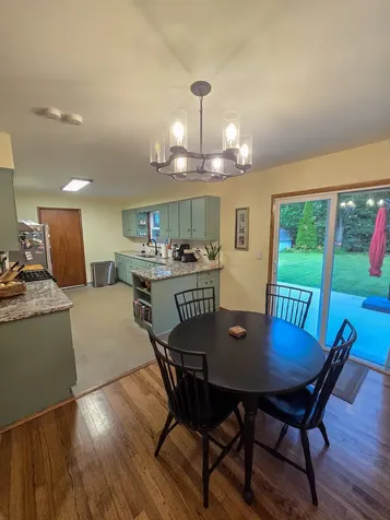 15821 South River Road Plainfield IL 60544