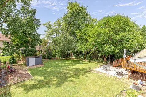 2319 Springhill Lane Lindenhurst IL 60046