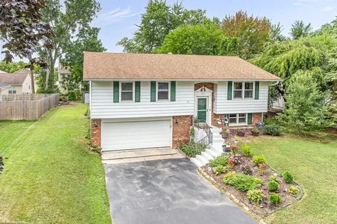 2319 Springhill Lane Lindenhurst IL 60046