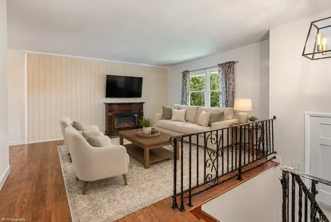 2319 Springhill Lane Lindenhurst IL 60046