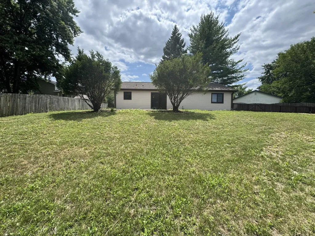 3010 Timber Hill Court Aurora IL 60504