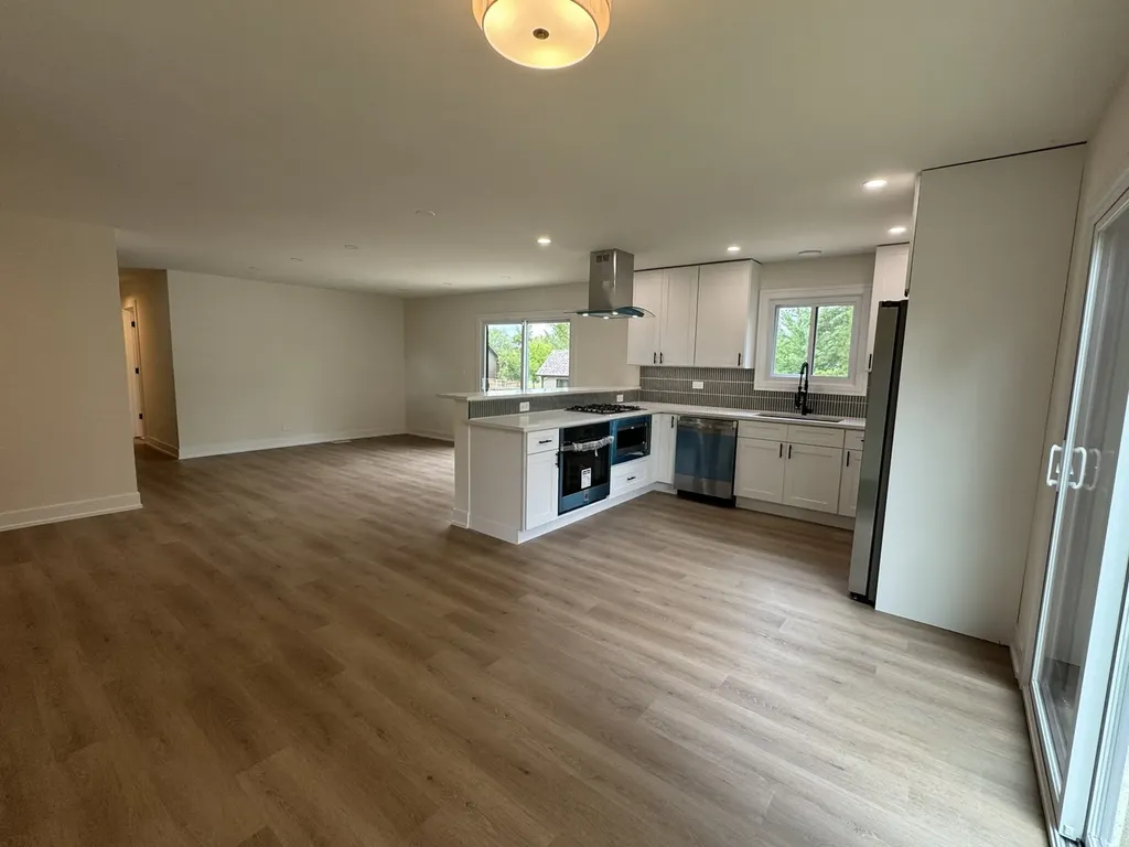 3010 Timber Hill Court Aurora IL 60504