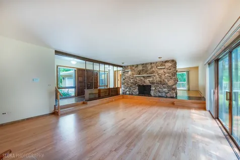 36461 North Us Highway 45 Lake Villa IL 60046