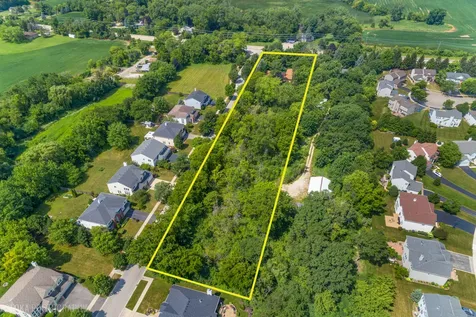 36461 North Us Highway 45 Lake Villa IL 60046