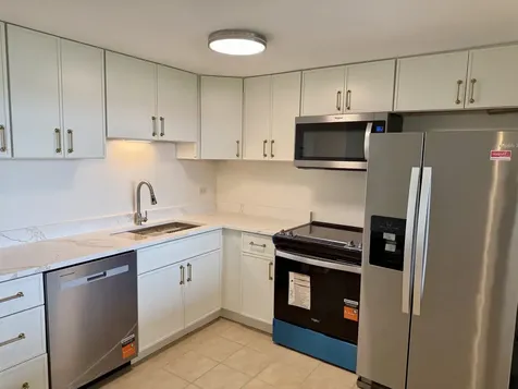 2015 South Finley Road S Lombard IL 60148
