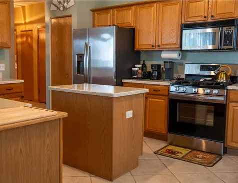 782 South Baldwin Lane Romeoville IL 60446