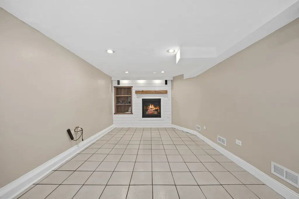 337 Sheldon Avenue Downers Grove IL 60515