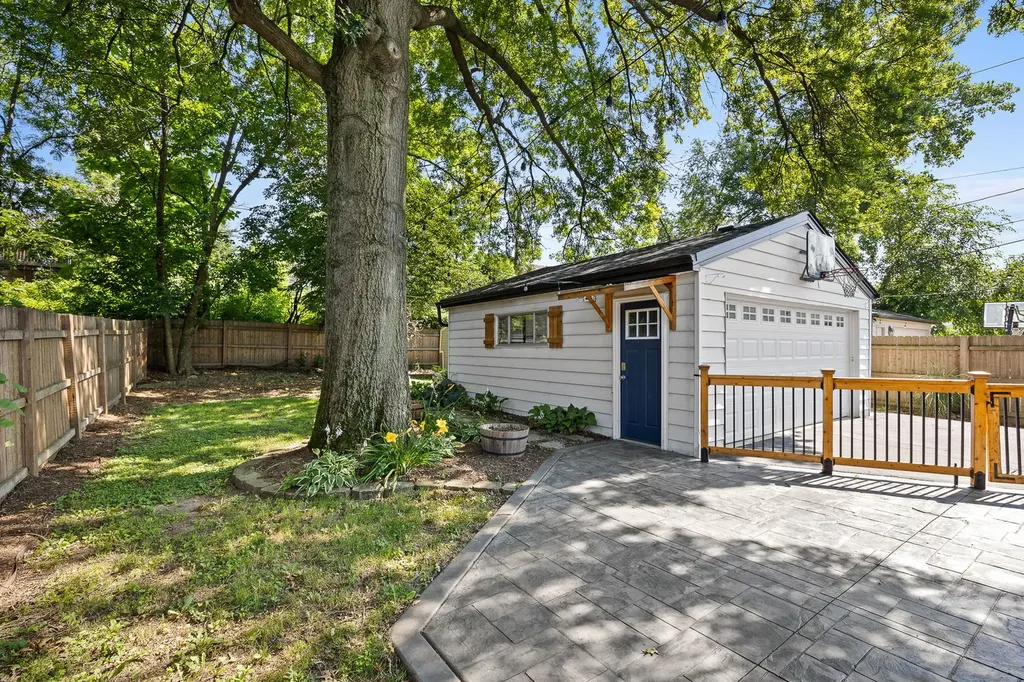 337 Sheldon Avenue Downers Grove IL 60515