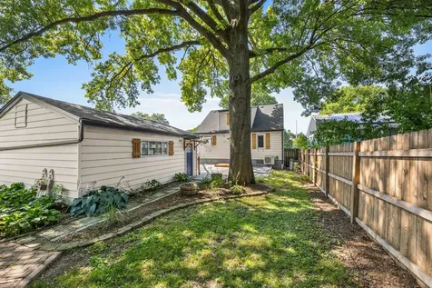 337 Sheldon Avenue Downers Grove IL 60515