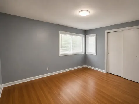6647 North Lawndale Avenue Lincolnwood IL 60712