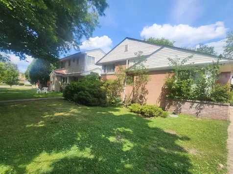 6647 North Lawndale Avenue Lincolnwood IL 60712