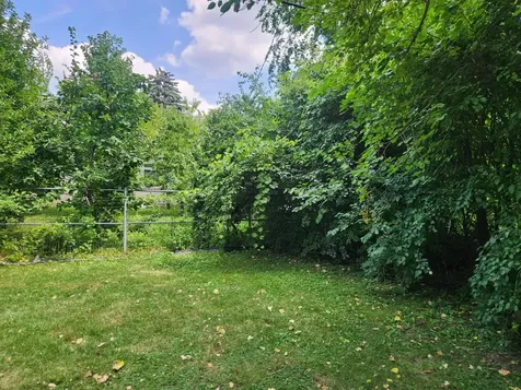 6647 North Lawndale Avenue Lincolnwood IL 60712