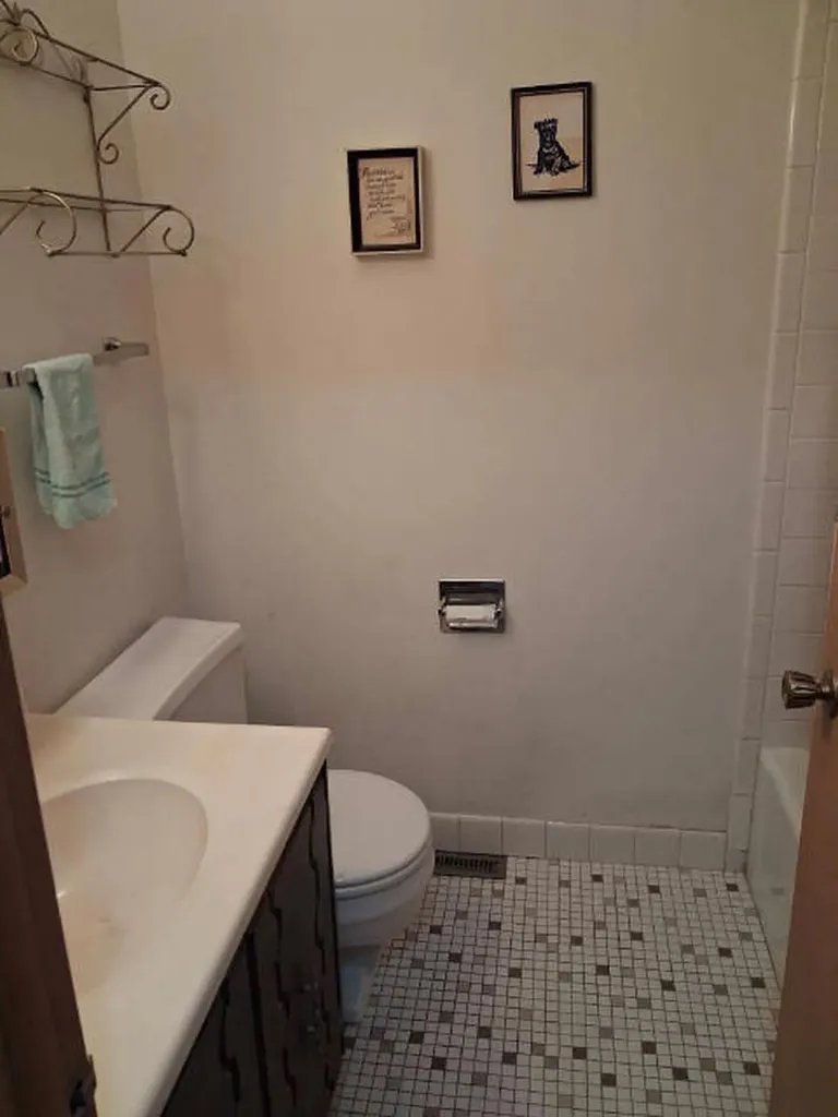 8805 44TH Place Brookfield IL 60513