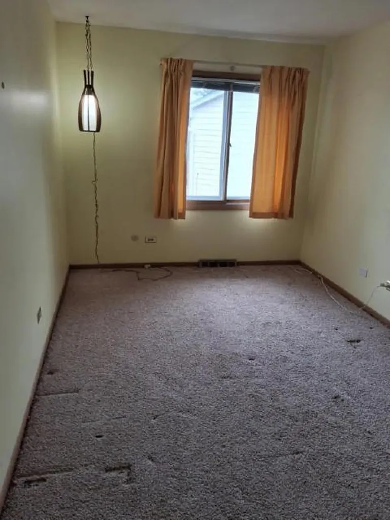 8805 44TH Place Brookfield IL 60513